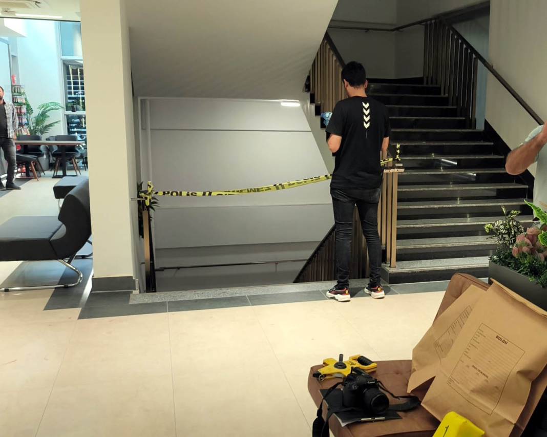 Eski koca tüfekle hastanede ölüm saçtı! Eser Karaca hayatını kaybetti 11